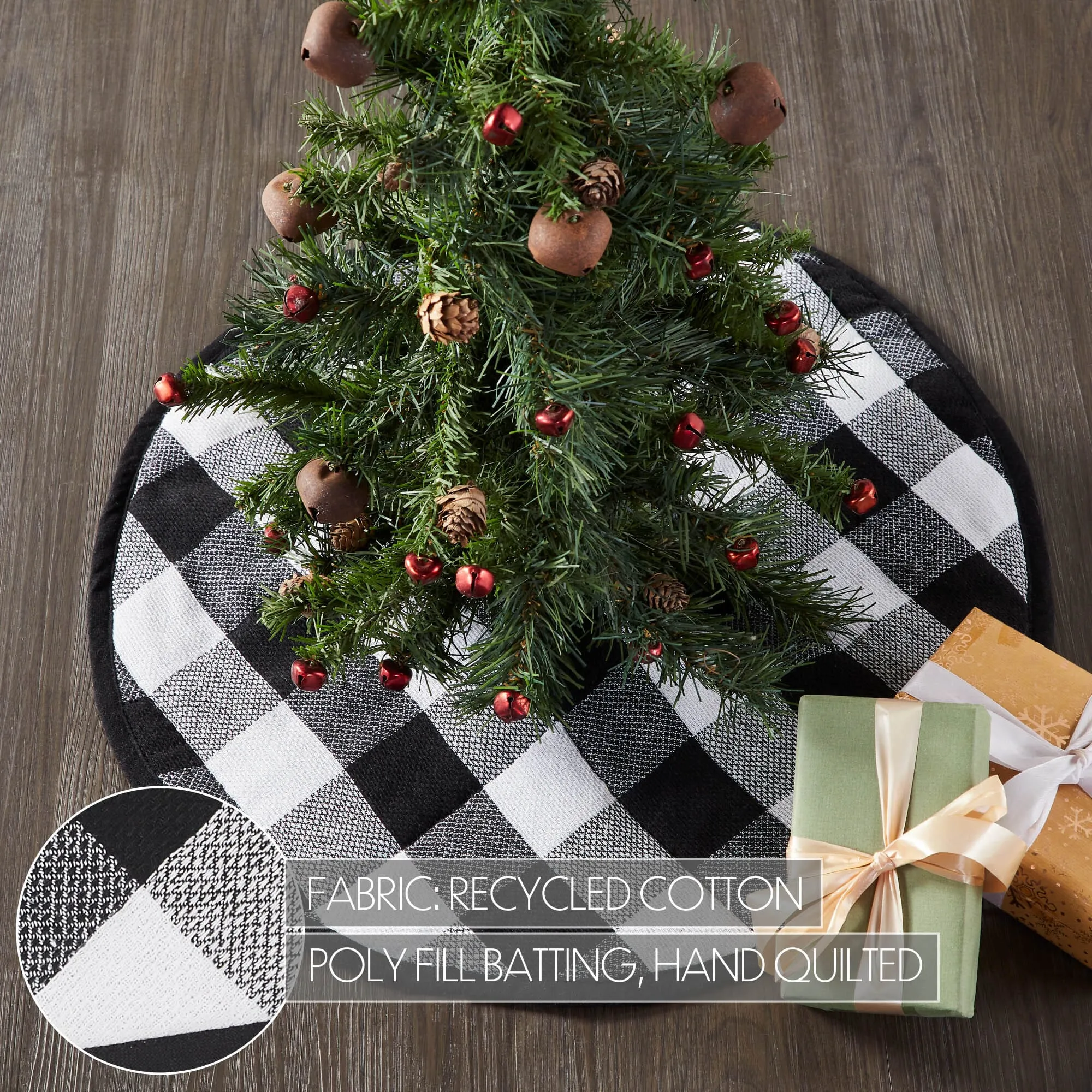 Annie Black Buffalo Check Tree Skirt 24"