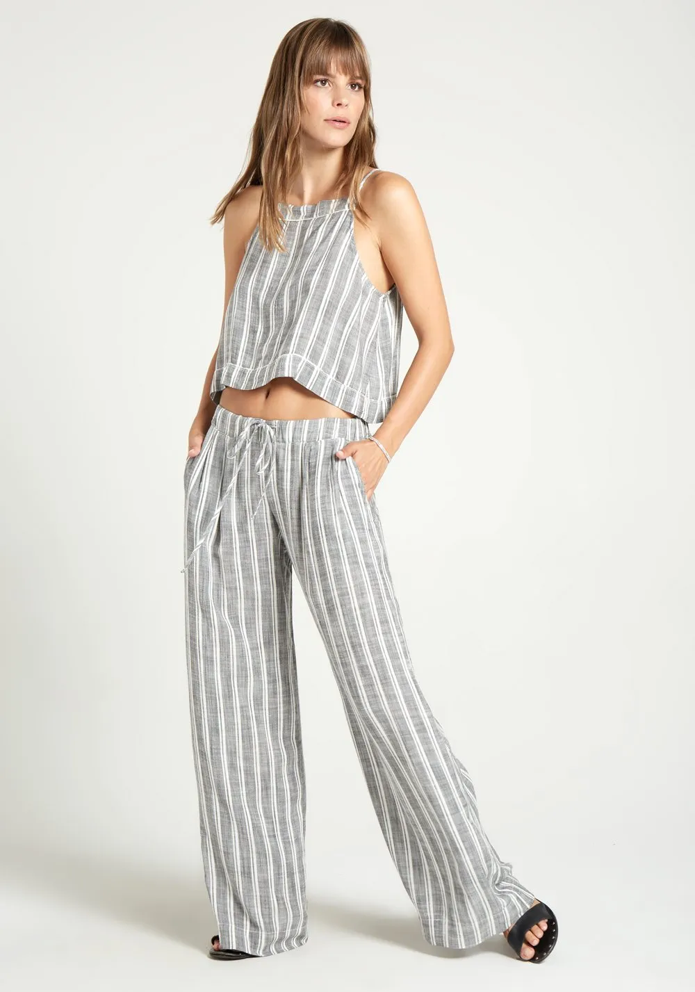 Bella Dahl - Pleated Front Wide Leg Pant in White