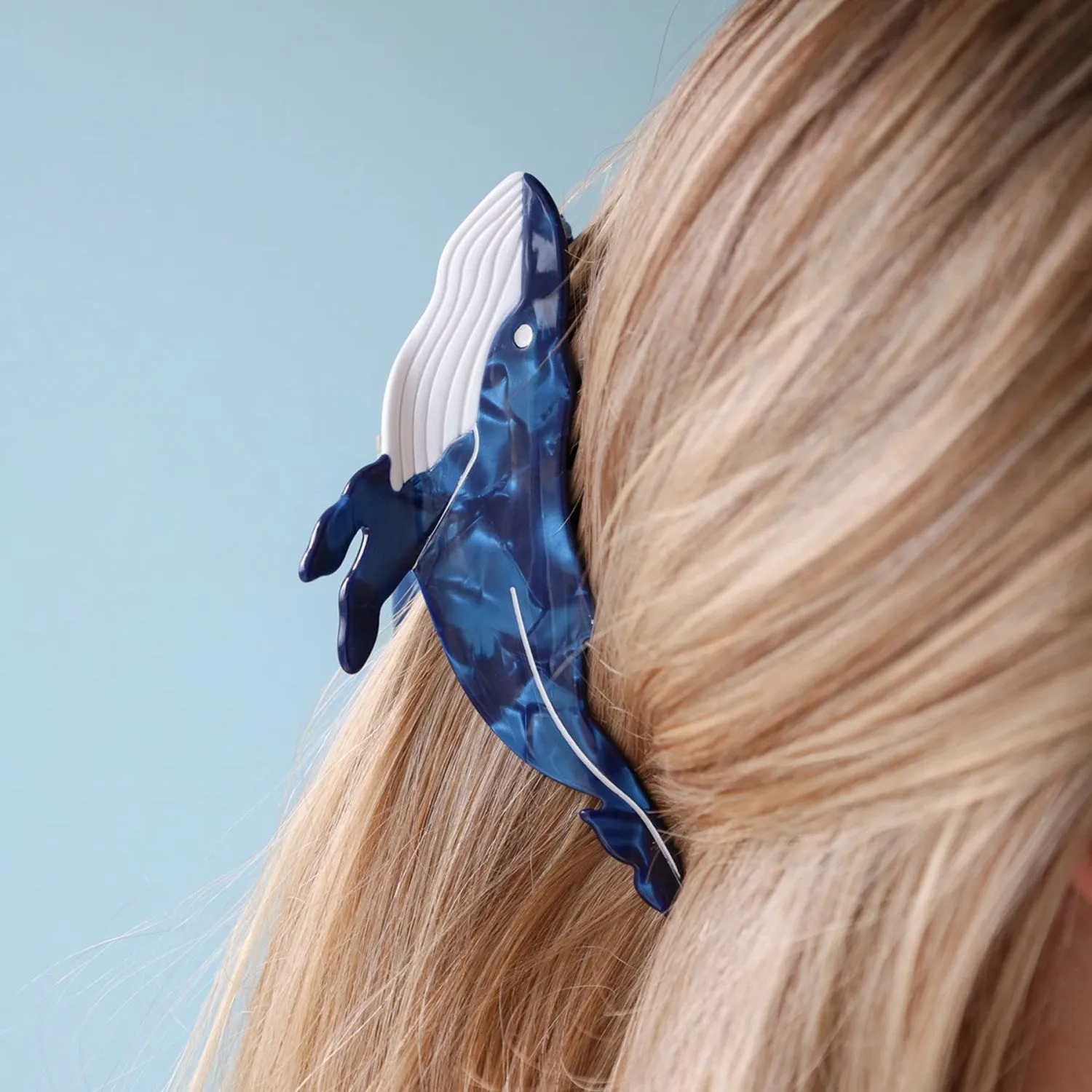 Bow's by Stær Blue Whale Hair Clip - Blue