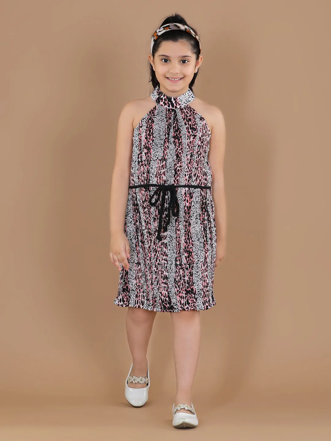 Girl's  Polycrepe Pleated Tiger Print Dress - StyleStone Kid