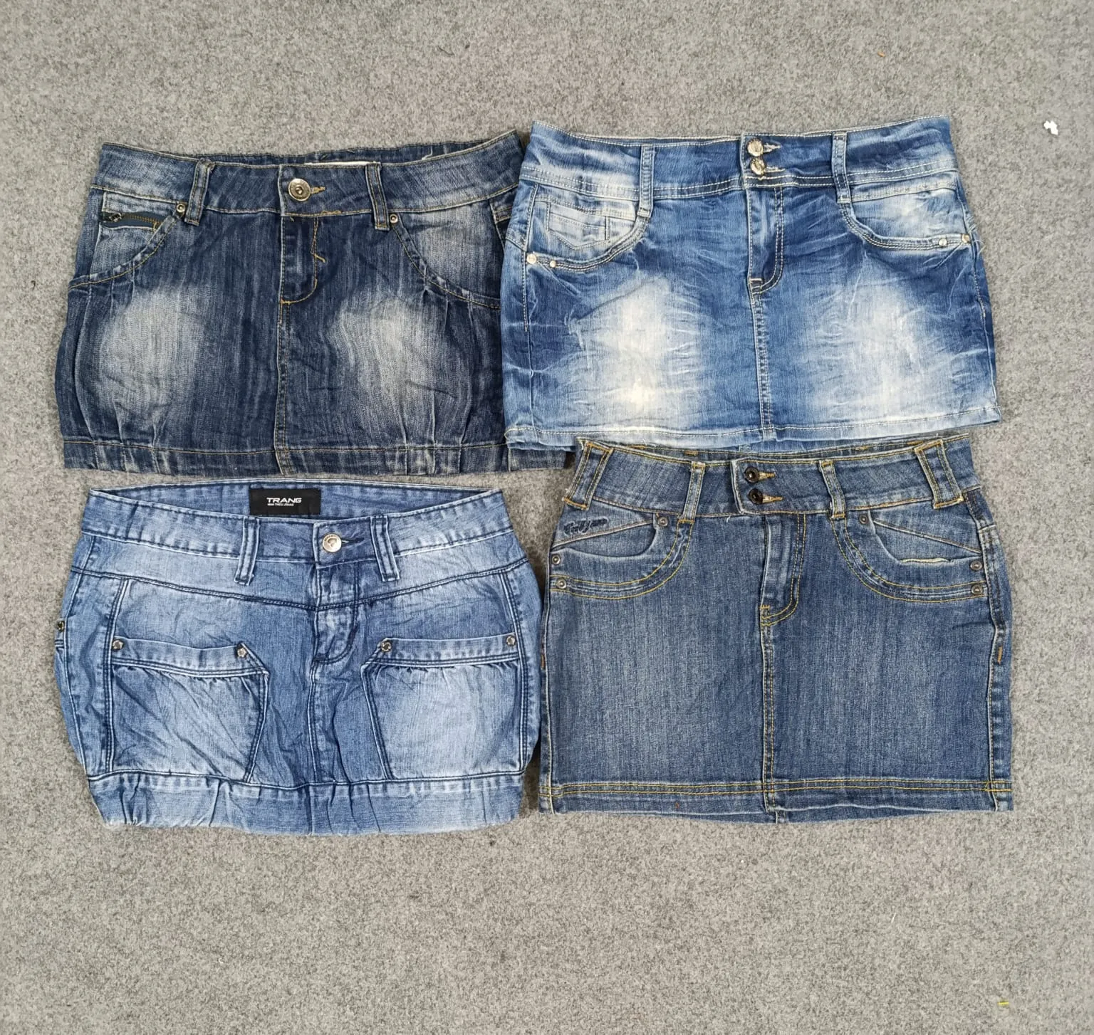 HD072 Ladies Y2K Denim Mini Skirts - 20 pcs