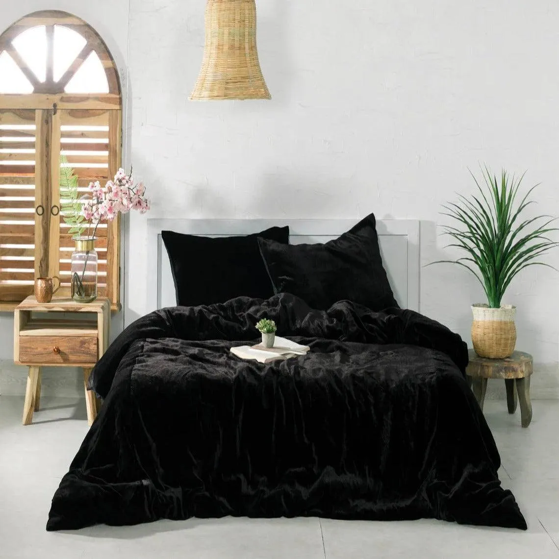 Plain Velvet Duvet Set Black