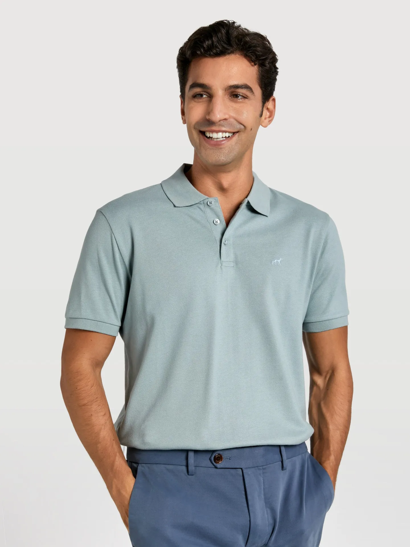 Regular fit basic piqué polo shirt