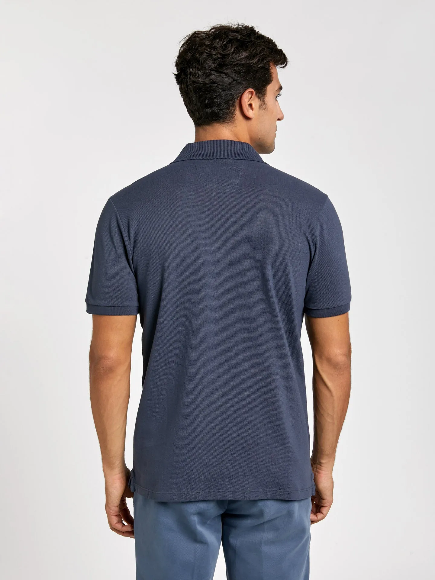 Regular fit basic piqué polo shirt