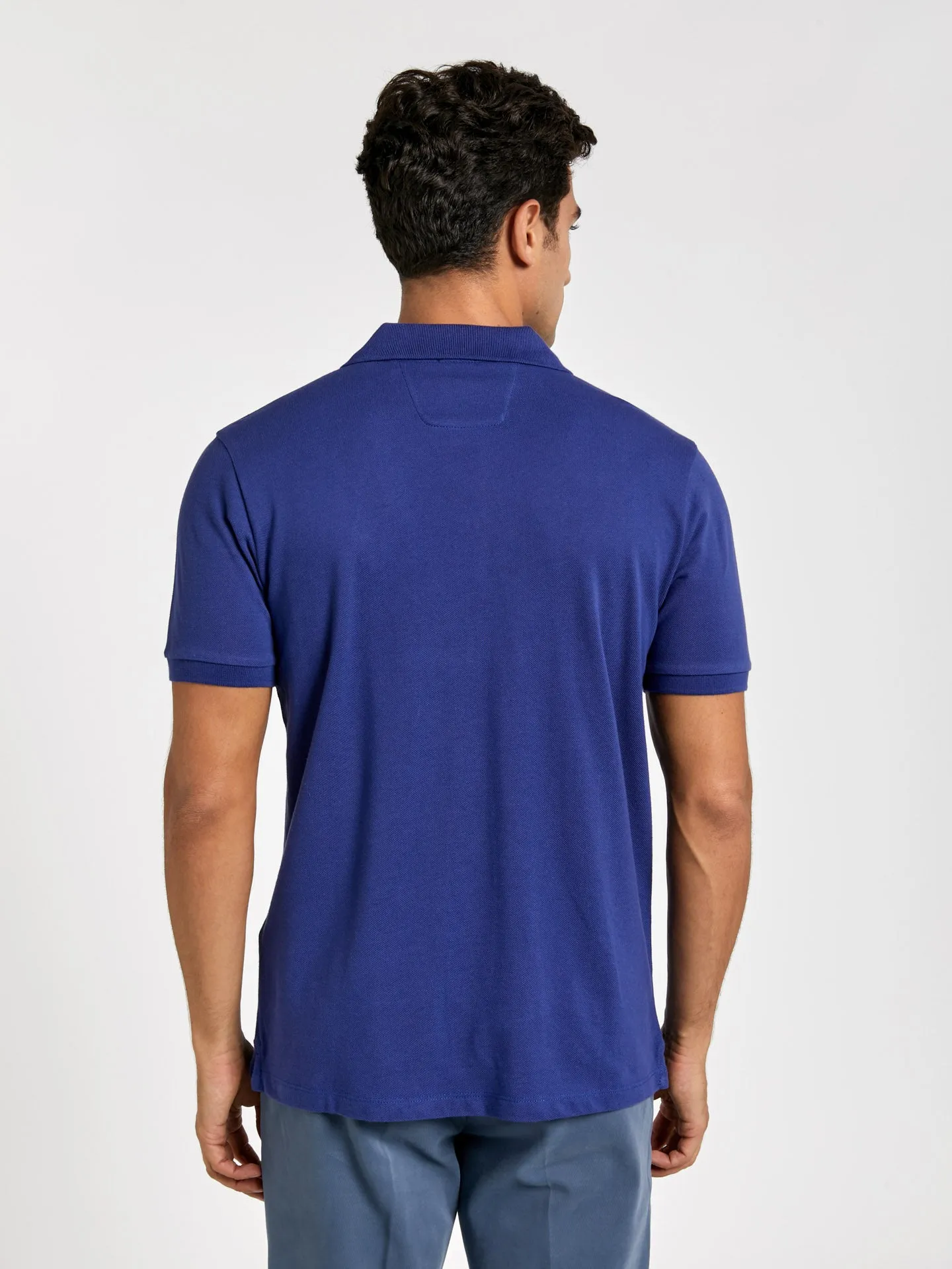 Regular fit basic piqué polo shirt